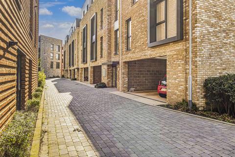 3 bedroom flat for sale, Cambridge CB2
