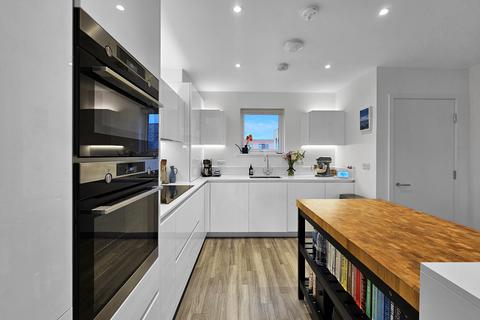 3 bedroom flat for sale, Cambridge CB2