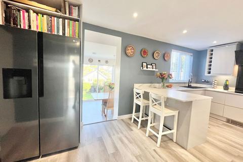 3 bedroom semi-detached house for sale, Broadlands Road, Paignton
