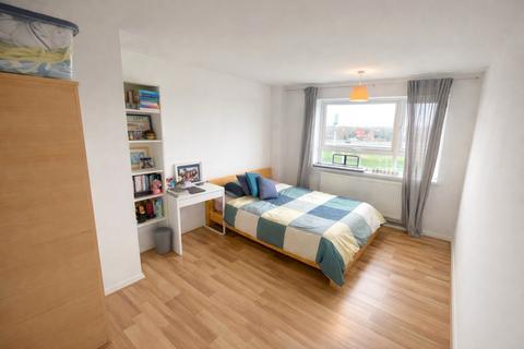 undefined, Redbridge Lane East, Ilford IG4