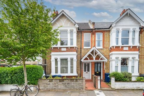 2 bedroom flat to rent, Whellock Road, Chiswick, London, W4