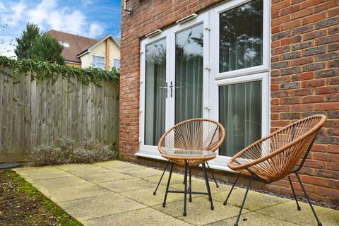 undefined, London Road, St Albans, AL1