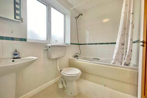 3 bedroom house to rent, Shotford Road, IP20