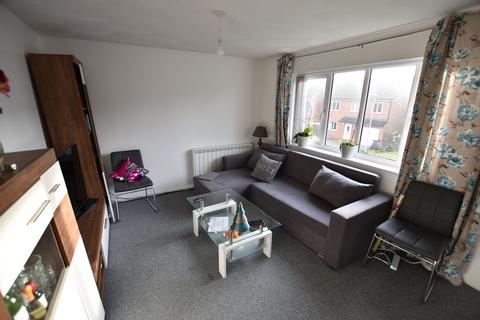2 bedroom flat to rent, Edmund Road, Brandon, IP27