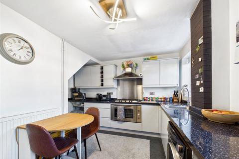 2 bedroom terraced house to rent, Daniels Close, Acton, Sudbury, Suffolk, CO10