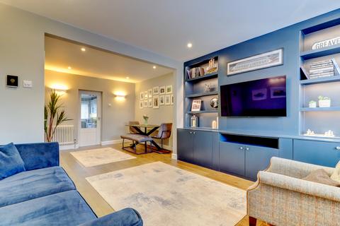 3 bedroom semi-detached house for sale, Greaves Road, Buckinghamshire HP13