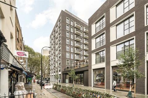 3 bedroom flat for sale, Cleveland Street, London W1T