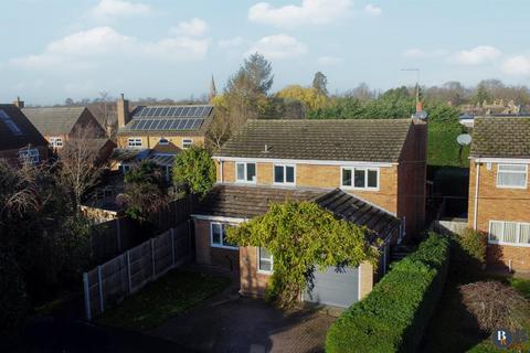4 bedroom detached house for sale - Burberry Road, Buckden, St. Neots