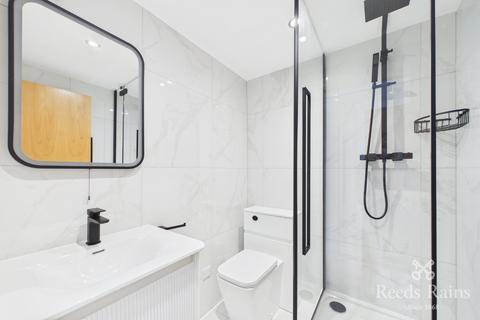 2 bedroom apartment to rent, Skeldergate, York YO1