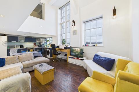 2 bedroom apartment for sale, Broadway Lofts, Tooting Broadway