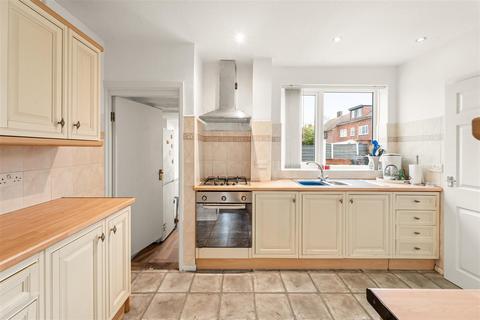 3 bedroom terraced house for sale, Bisley Avenue, Manchester