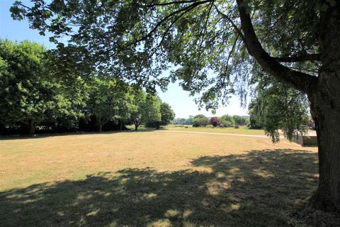 2 bedroom detached bungalow to rent, Brecklands Green, North Pickenham PE37