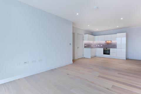 2 bedroom apartment for sale, Liner House, Royal Wharf, E16