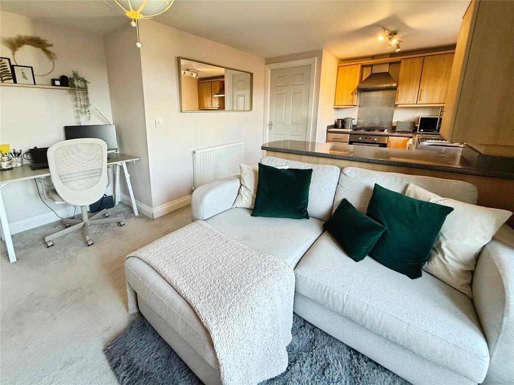 Kitchen/Living Area