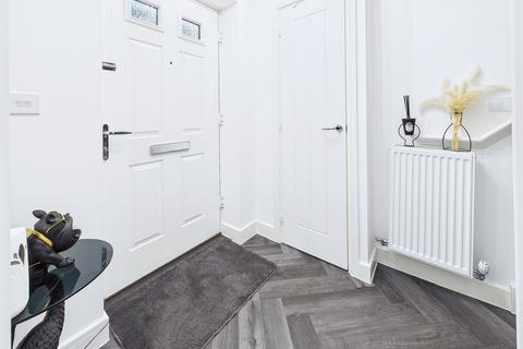 3 bedroom semi-detached house for sale, Ashington Way, Dunstable, LU5