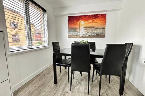 2 bedroom flat for sale, Sterling Gardens, London SE14