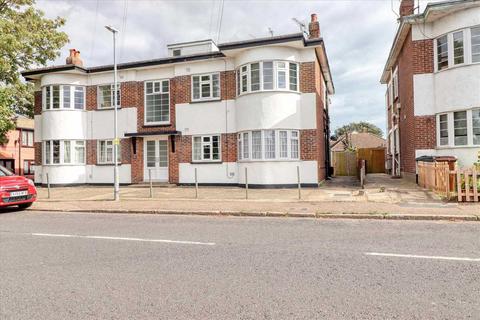 2 bedroom apartment for sale, Old Road, Clacton on Sea CO15
