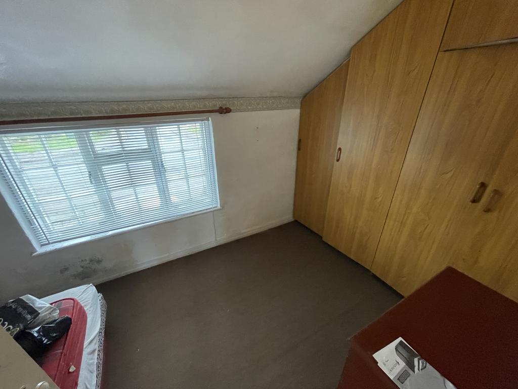 15 T202601051203.jpg