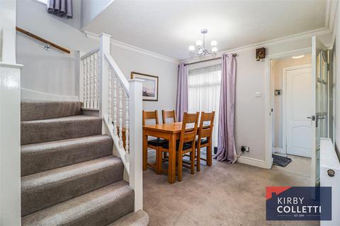 3 bedroom semi-detached house for sale, Old Nazeing Road, Broxbourne