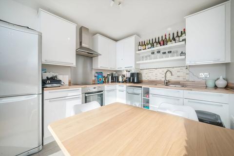 1 bedroom flat to rent, Ealing Road, Brentford TW8