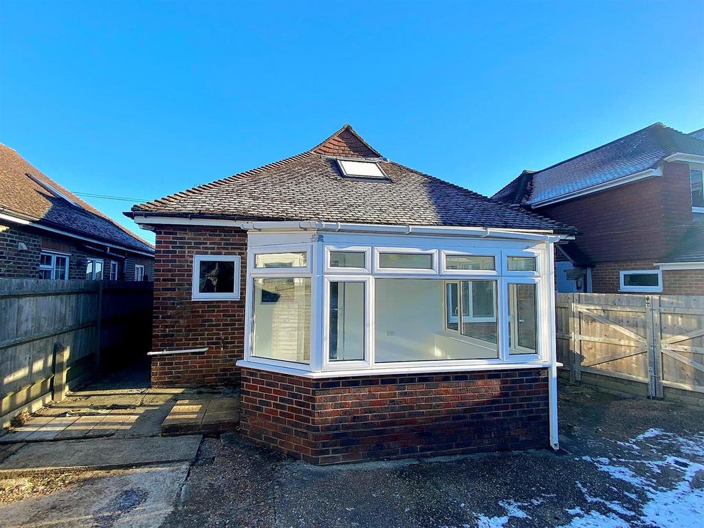 25 Hillcrest Ave - Rear.jpg