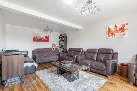 3 bedroom semi-detached house for sale, Cherry Crescent, Brentford TW8