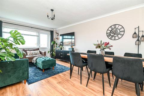 2 bedroom apartment for sale, Stirling Court, Stirling Close, New Milton, Hampshire, BH25