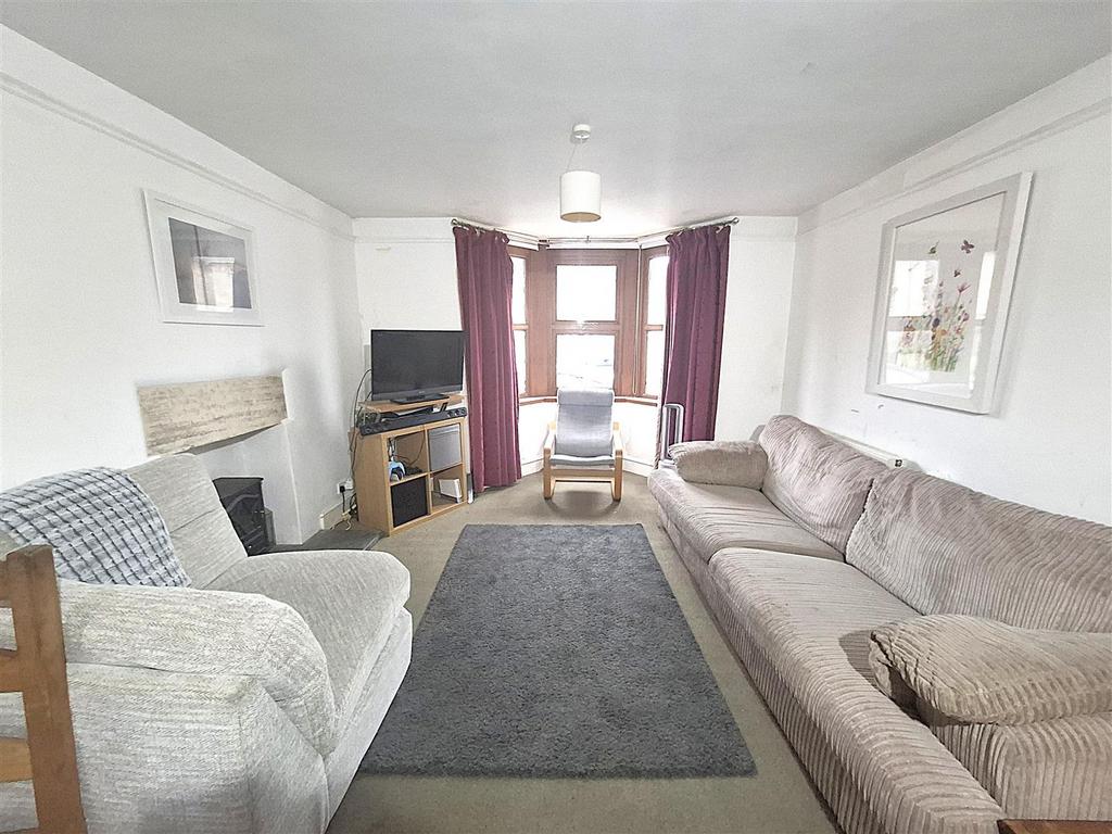 Living room.jpg