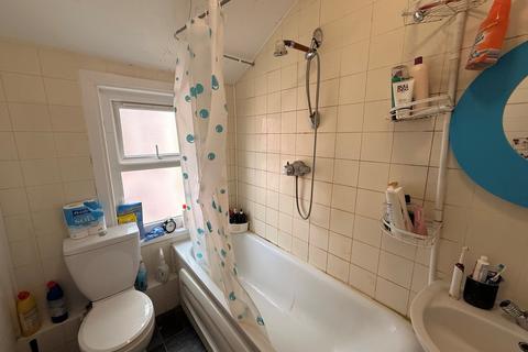 undefined, Toronto Road, Bristol BS7