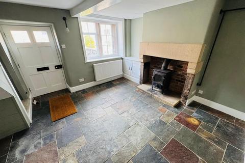 3 bedroom cottage for sale, North Street, Matlock DE4