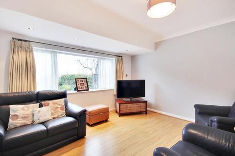 4 bedroom detached house for sale, Main Road, Longfield Hill, Longfield, Kent, DA3