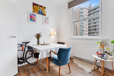 2 bedroom flat to rent, Balls Pond Road, London, N1