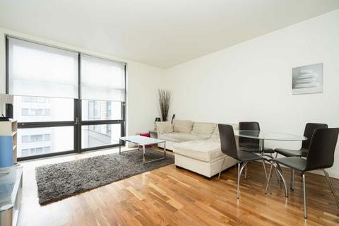 1 bedroom flat to rent, South Quay Square, London E14