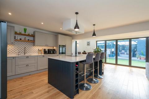 undefined, Summerleys, Edlesborough, LU6 2HR