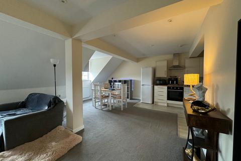2 bedroom flat to rent, Victoria Chambers, Swindon SN1