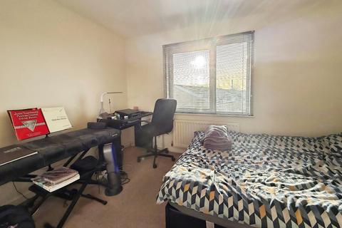 undefined, Aspull Walk, Manchester, Greater Manchester, M13