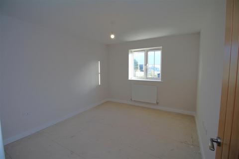 3 bedroom house to rent, Maude Close, New Romney TN28