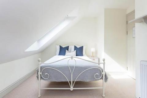 7 bedroom house to rent, Malefant Street, Cathays,