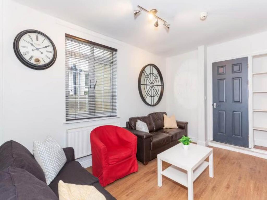 Living Room Reverse
