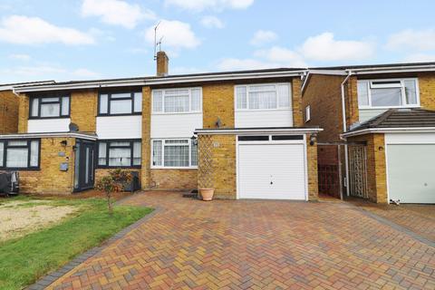 3 bedroom semi-detached house for sale, Barton Drive, Southampton SO30