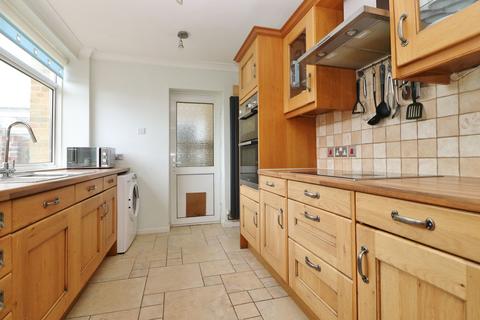 3 bedroom semi-detached house for sale, Barton Drive, Southampton SO30