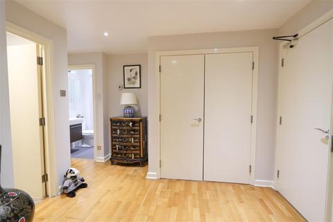 2 bedroom apartment for sale, Esplanade, Jersey JE2