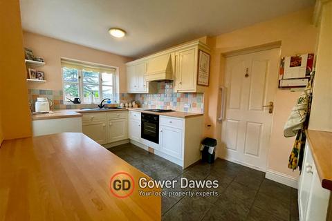 3 bedroom detached house to rent, High Road, North Stifford
