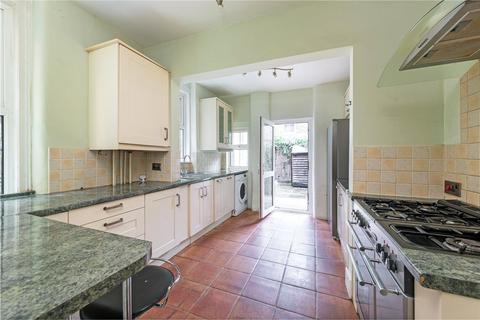 2 bedroom apartment for sale, Queenstown Road, SW8