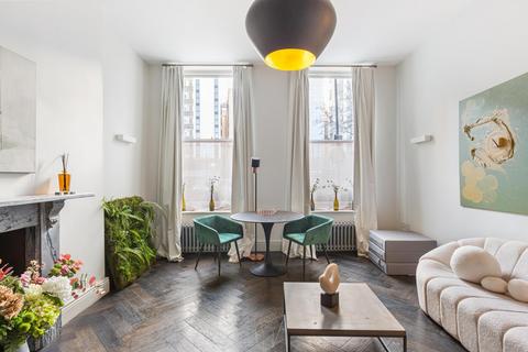 1 bedroom flat for sale, Guilford Street, London, WC1N