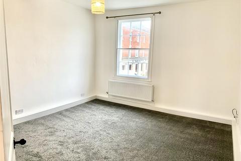 undefined, Flat 1, 42 Market Place
