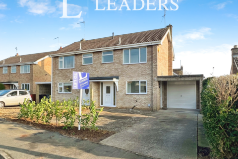 3 bedroom semi-detached house to rent, Torfrida Drive, PE10