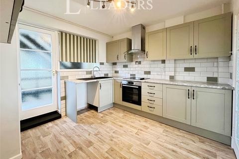 2 bedroom flat to rent, Japonica Court, Marine Parade East, Clacton-on-Sea, CO15