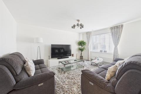 undefined, Somerdale Avenue, Brockworth, Gloucester