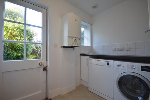 3 bedroom terraced house to rent, Little London, Chichester, PO19